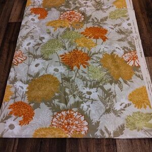 Vintage Bloomcraft Floral Upholstery Fabric Mums & Daisies Screen Print 4.5yds